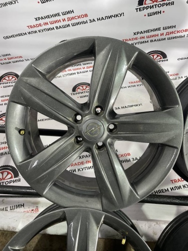 Литые OPEL R17 5х105 ЦО56.6 ET42 7j