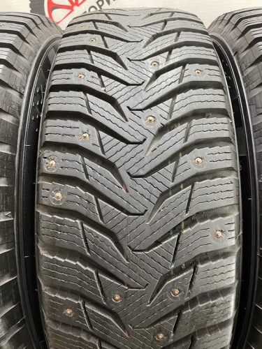 Kumho wi31+ R15 205/70