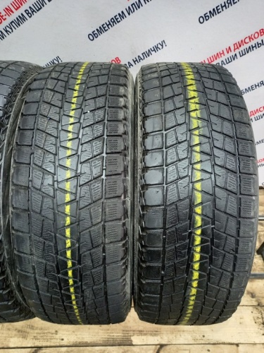 Bridgestone Blizzak DM-V1 R17 235/65