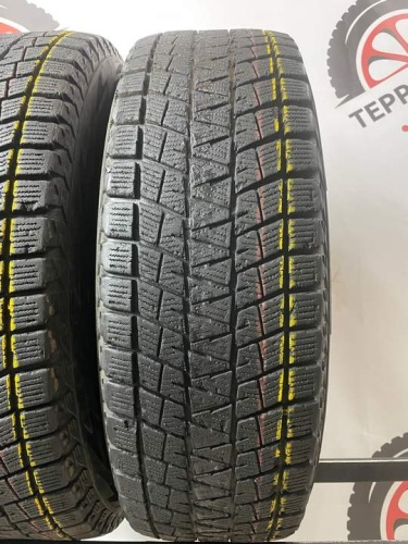 Bridgestone Blizzak DM-V1 R16 225/75