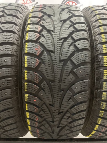 Hankook Winter I*Pike  R16	215/60