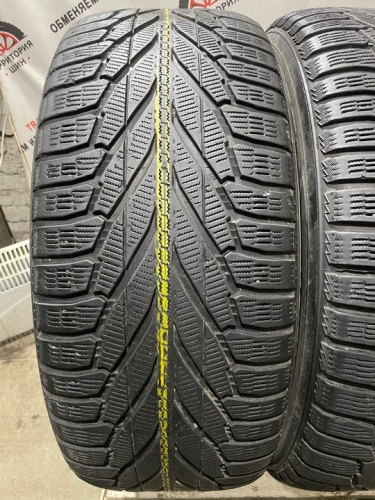 Nokian Tyres Hakkapeliitta R2 SUV R18 285/60