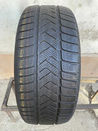 Pirelli Sottozero 3 R19 245/45