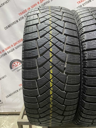 Pirelli Ice Zero FR R17 225/60