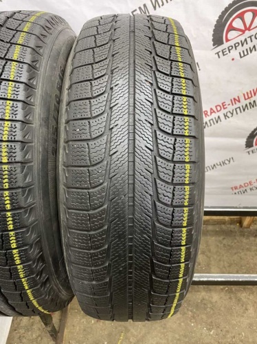 Michelin Latitude X-Ice 215/70 R16 100T