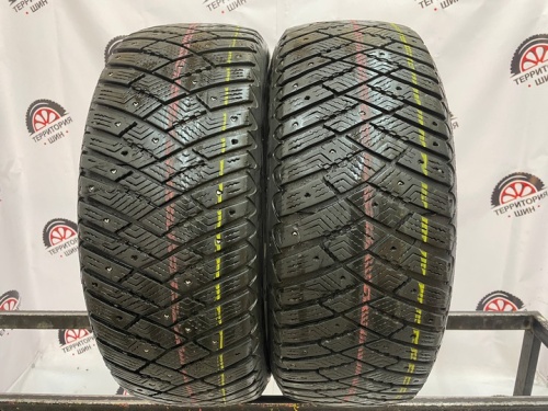 Goodyear Ultragrip Ice Arctic R 16 205/55 T94