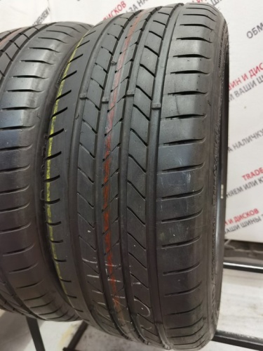 Goodyear EfficientGrip RFT R19	235/45