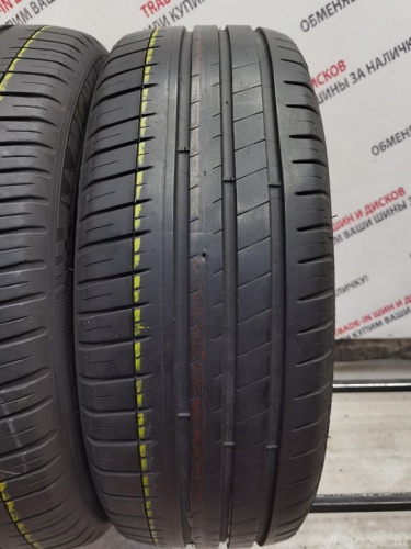 Michelin Pilot Sport 3 R18	215/45