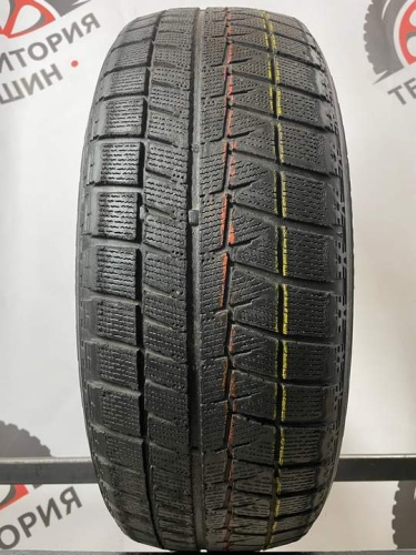 Bridgestone blizzak revo gz R16 205/60
