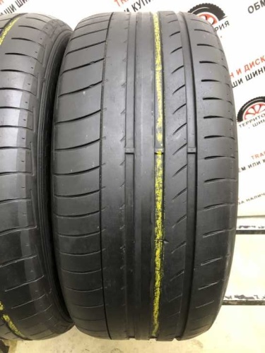 Dunlop Sp QuattroMaxx R18 255/55