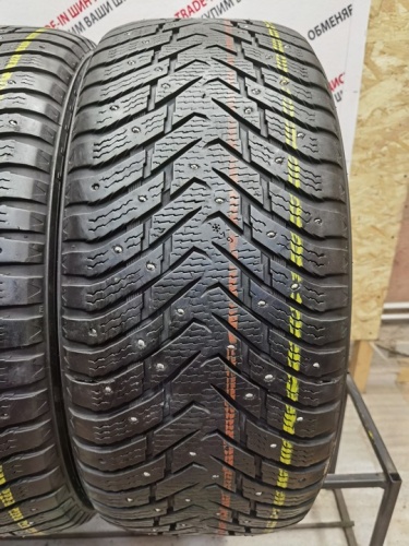 Nokian Tyres Hakkapeliitta 8 R20 285/50