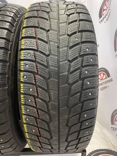Michelin Latitude X-Ice North R17	235/60