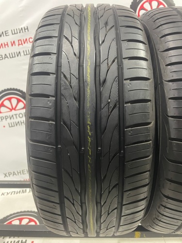 Kumho Ecsta PS31 R16 215/55