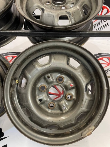 Диски штампованные Hyundai R13 4*100 5J ET46 ЦО 54.1