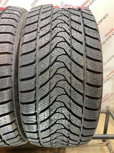 Zeta Antarctica 5  R18	255/45