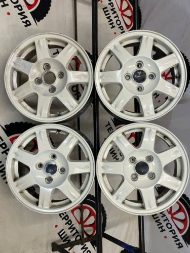 Литье R14 4*100 5.5J ET45 ЦО 54,1