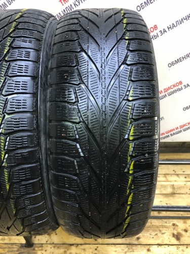 Nokian Hakkaoeliitta R2 R18 235/60