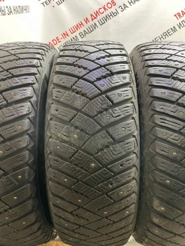 Goodyear UltraGrip IceArctic R15 185/65.