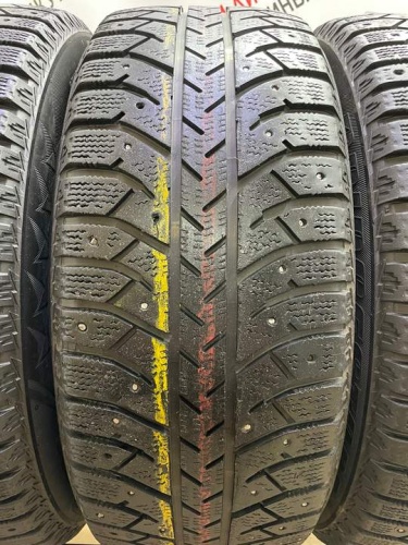 Bridgestone IceCruiser 7000 R16 205/55