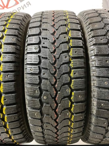 Yokohama IceGuard F-700Z R15 185/65