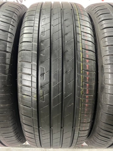 Goodyear EfficientGrip Performance R17 215/55