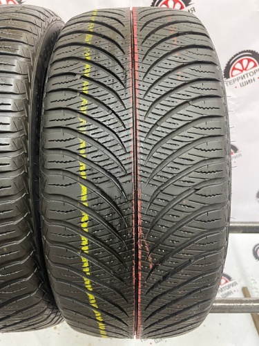 Goodyear Vector 4 Seasons Gen2 R17 215/50 95V