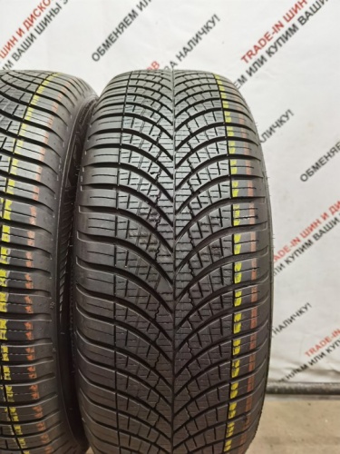 Goodyear Vector 4Seasons  225/45 R17