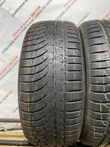 Nokian Tyres  WR A4 215/50 R17