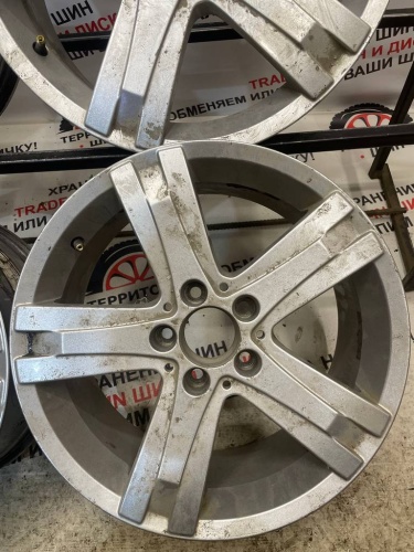 Литьё Replay R17	  5*112   7.5J	ET 47.5	ЦО 66.6