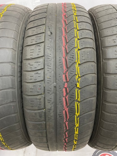 Continental WorldContact 4x4 R17 215/60