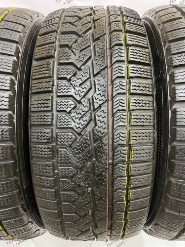 Kumho i*Zen RV Asimetric R17 255/60 100H