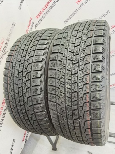 Bridgestone Blizzak REVO1 R17	215/50