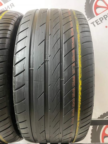 Ovation VI-388 R19 255/35