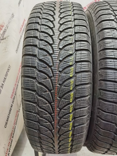 Bridgestone Blizzak LM-80 R16	215/70