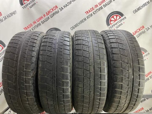 Bridgestone Blizzak Revo GZ R16 215/65