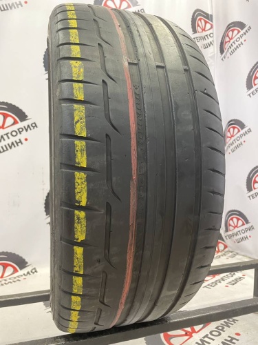 Dunlop Sport Maxx RT R19 235/40