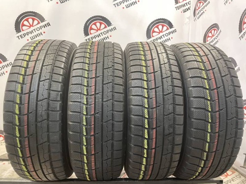 Toyo Winter Tranpath TX R16 215/65