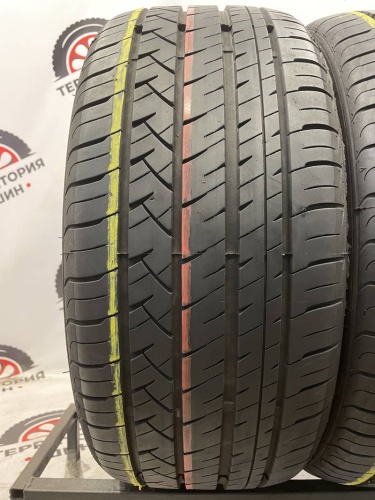 Sonix Prime UHP 08 245/40 R19