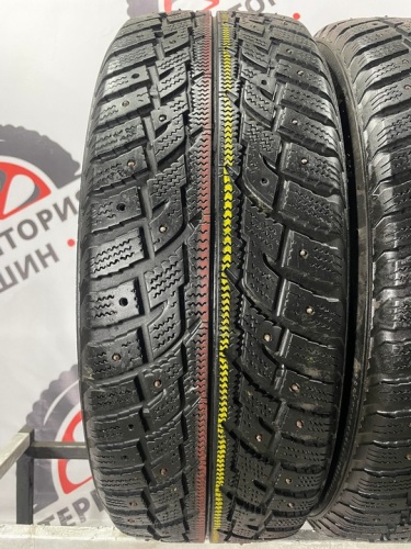 Kumho I'Zen RV Stud KC16 R17 225/65