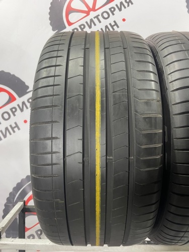 Pirelli P Zero RFT R21 315/35