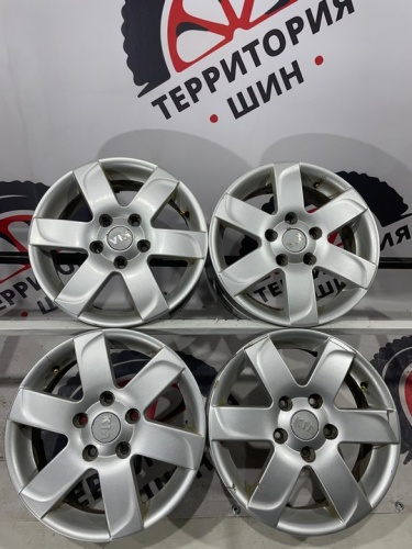 Диски литые R15 5x114.3 ET45 ЦО67.1 5.5J