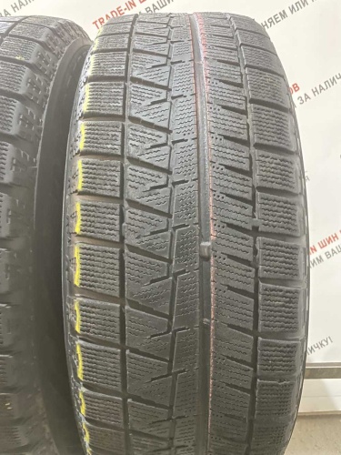 Bridgestone Blizzak Revo GZ R16 215/65