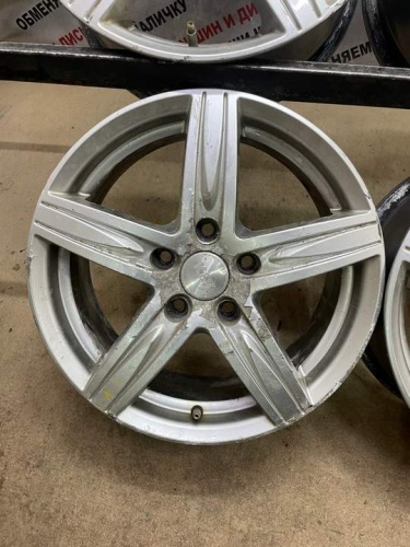 Литьё Nissan R16 5X114,3 СТ66,1 ET45