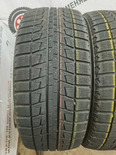 Bridgestone Blizzak Revo2 215/501 R17 91Q