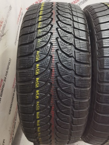 Bridgestone Blizzak LM-80 Evo R18 235/55