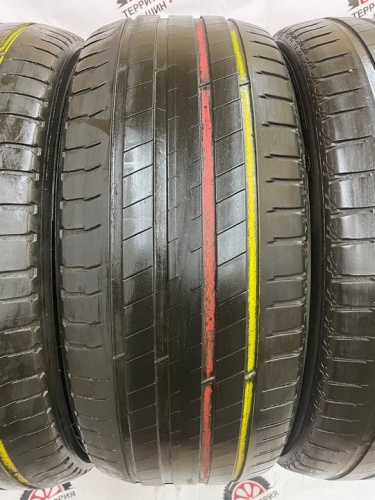 Michelin Latitude Sport 3 R19 235/55 V105
