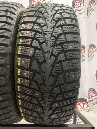 Maxxis Arctictrekker NP3 R17 205/50