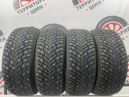 iLink Wintervorhut Stud II R17 215/45