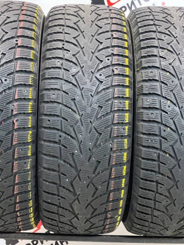 Toyo Observe G3-Ice R 18 265/60